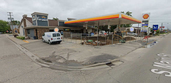 Forwards Restaurant - Service Station - That Location As Of 2019 (newer photo)